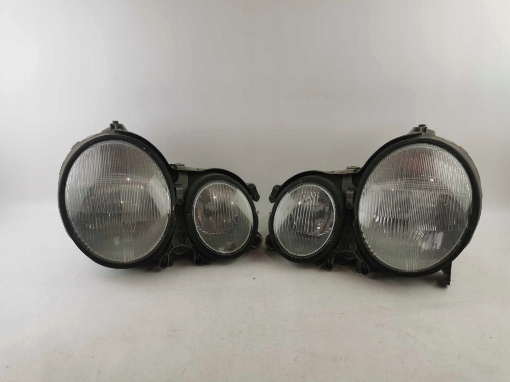 фото №1, Mercedes e-klasa w210 lift правая лампа перед обычная