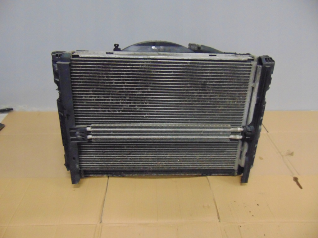 фото №10, Bmw e92 coupe 3,0i pas передний перед усилитель радиатор