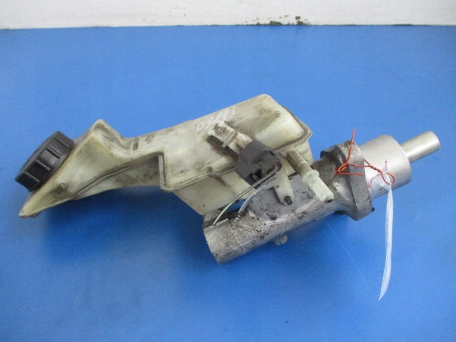 фото №4, Mazda 3 bk насос гальмівна +бачок оригінал