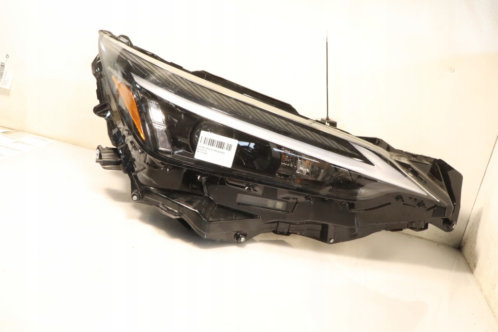 фото №3, Лампа права передня lexus nx ii