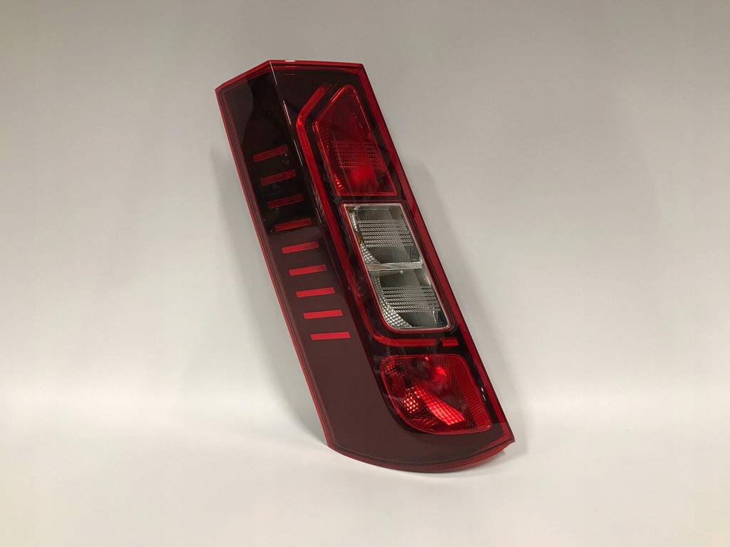 фото №1, Renault express лампа задняя левая led europa 20+ оригинал 265554082r