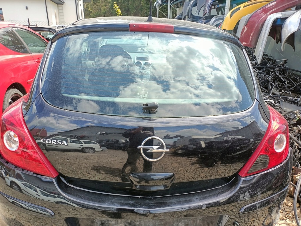 фото №1, Кришка багажника задня багажника opel corsa d 3d z20r