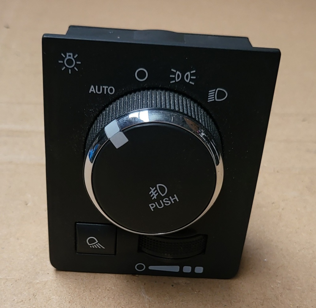 фото №1, Выключатель света p68189154aa dodge ram 1500