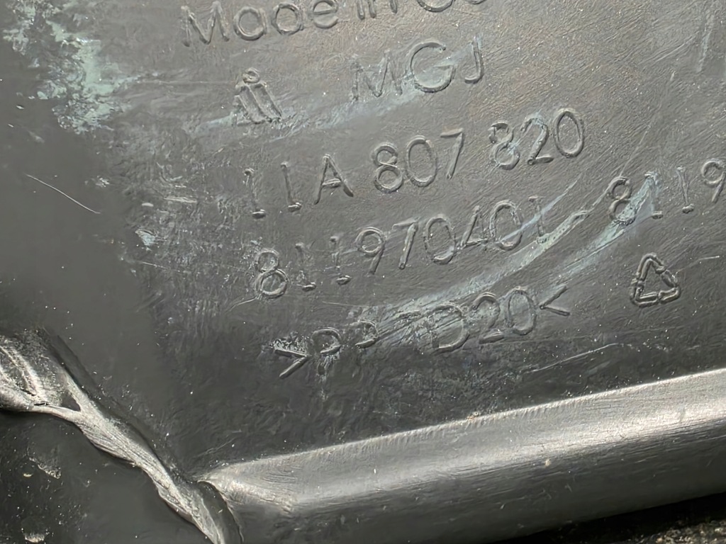 фото №10, Бампер перед передній vw id.4 + джгут pdc 11a971095an 11a807221