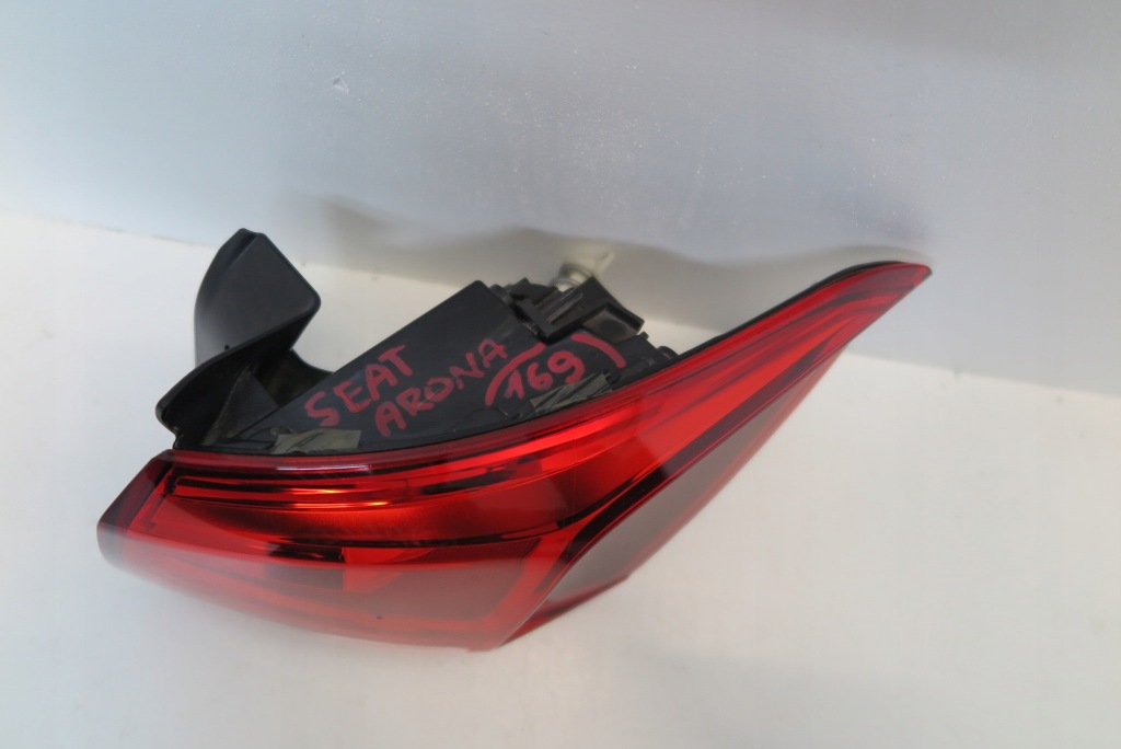 фото №4, Лампа задня задня права seat arona