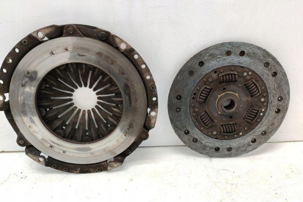 фото №6, Комплект сцепления audi a6 avant 4b5, c5 059141031 2.5l дизель 110kw 2002