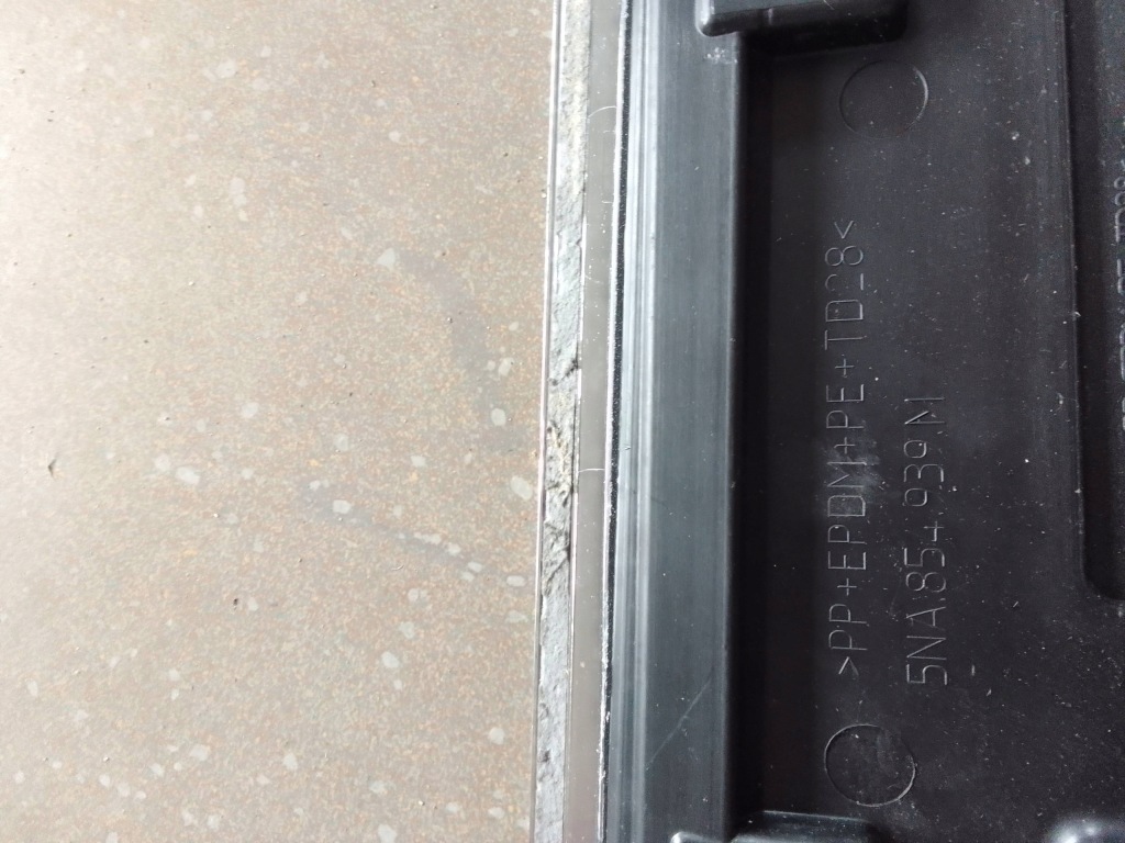 фото №3, Vw tiguan 2015 r-line молдинг дверь левая перед