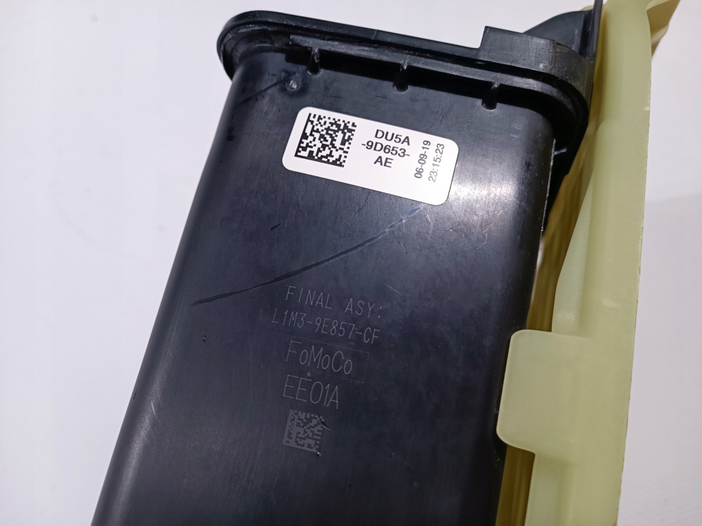 Фільтр вугільний ford explorer 2020 - Київ