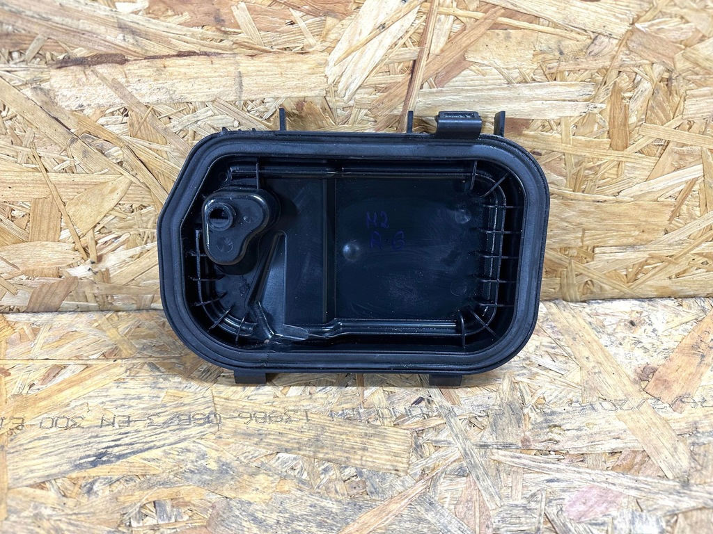 фото №7, Audi a6 c6 заглушка кришка лампи лівий перед оригінальний 16016300