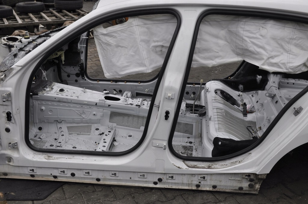 фото №1, Bmw 1 f20 блок двигуна поріг лівий