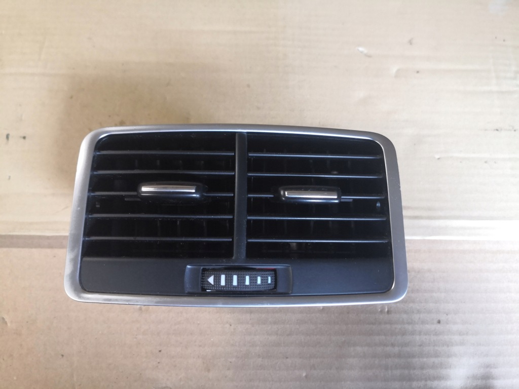 фото №1, Решітка обдув задня audi a6 c6 lift 4f0819203c