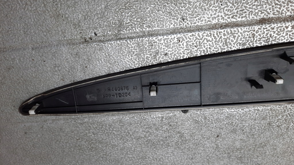 фото №6, Молдинг панелі приладової панелі mitsubishi outlander mr480875