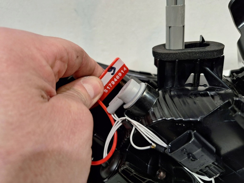 фото №8, Лампа задня права led 265505405r renault clio v lift 22-