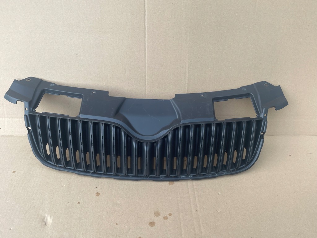 фото №1, Skoda fabia ii romster решётка радиатора решётка радиатора бампера перед