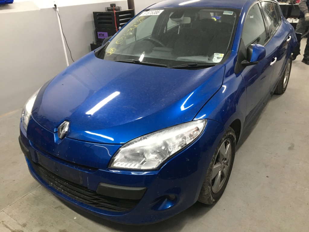 фото №4, Бампер капот перед megane iii terna