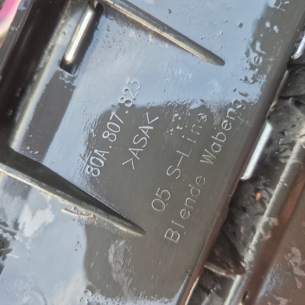 Audi q5 s-line спойлер хром бампер задняя 80a807823 Недорого