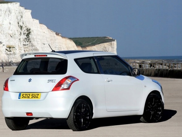 фото №1, Suzuki swift 2010-2017 спойлер спойлер спойлер грунтовка!!