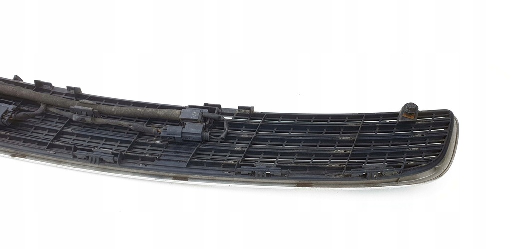 фото №15, Mercedes w203 впуск защита решётка капот жабо перед передняя