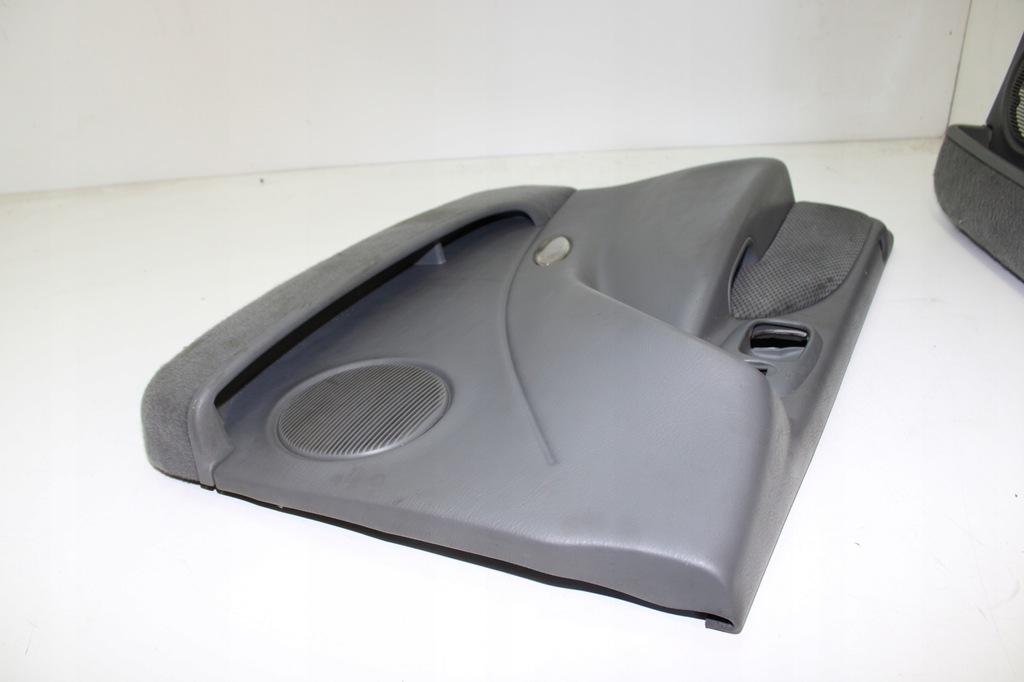 фото №7, Chrysler voyager iv lift обшивка дверь левый перед передний europa