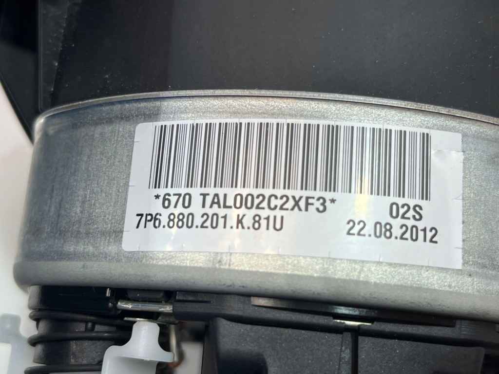 фото №7, Подушка водителя vw touareg 7p 7p6880201k idealna