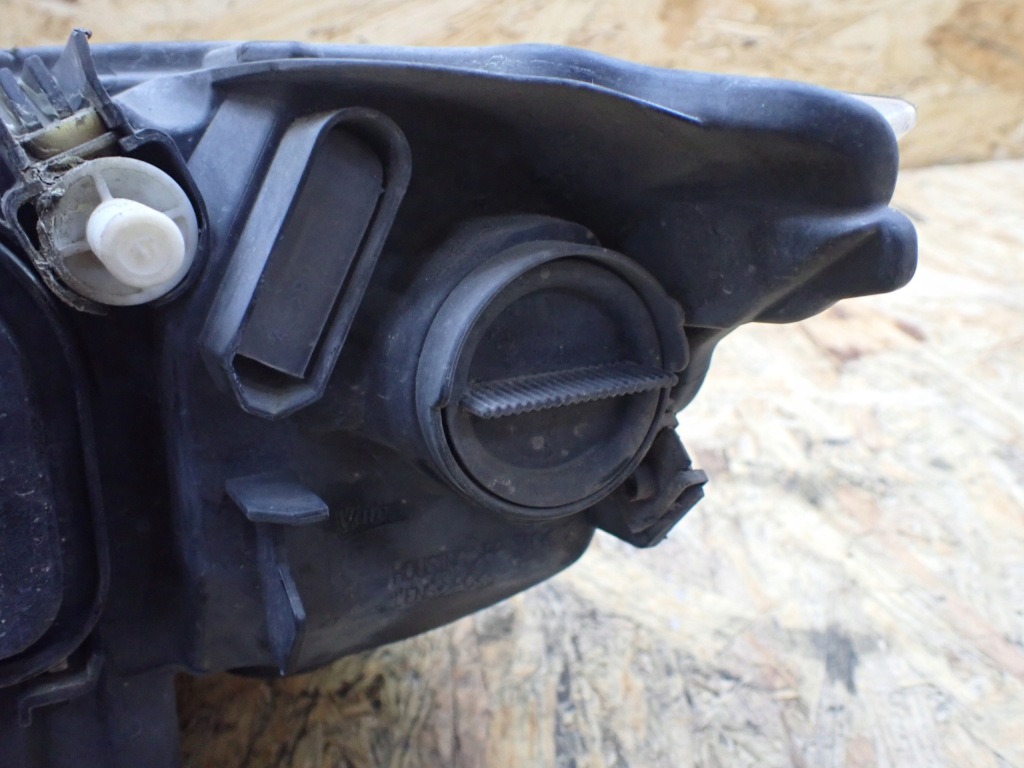 Фара лампа правый перед bme 316d e91 рестайлинг  универсал европа 7202574 с Разборки