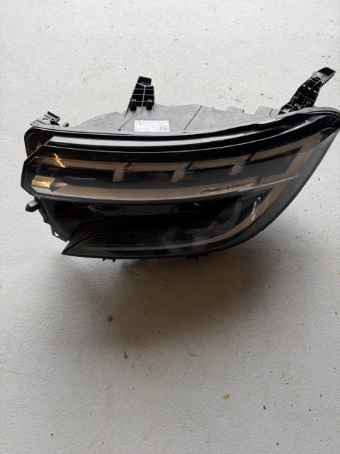 фото №1, Фара лампа full led matrix комплектна renault austral 260609504r ідеальний стан