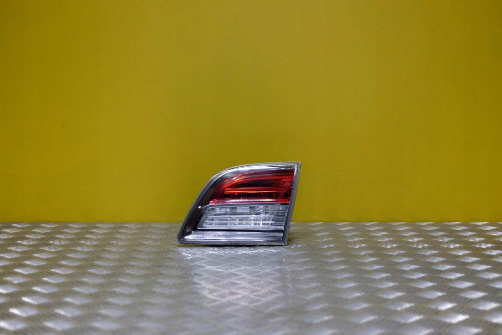 фото №1, Mazda cx9 2006-2009 лампа задняя задняя правая w крышка