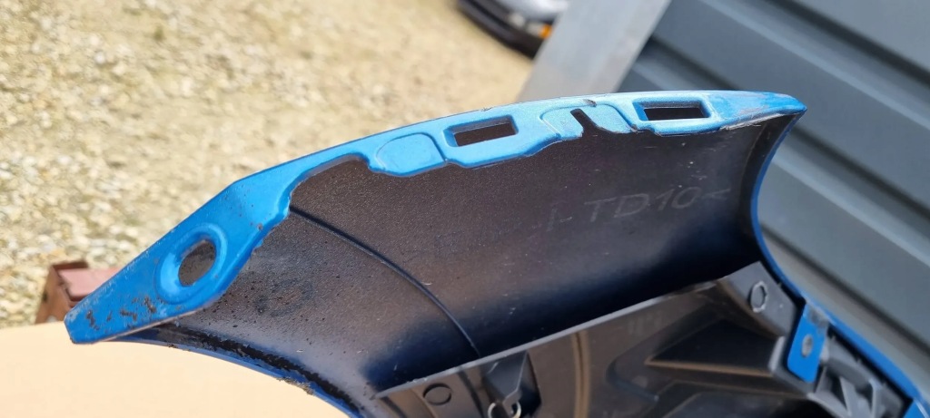 Renault megane 3 рестайлінг  2011-2013 бампер перед оригінал c073 в Україні