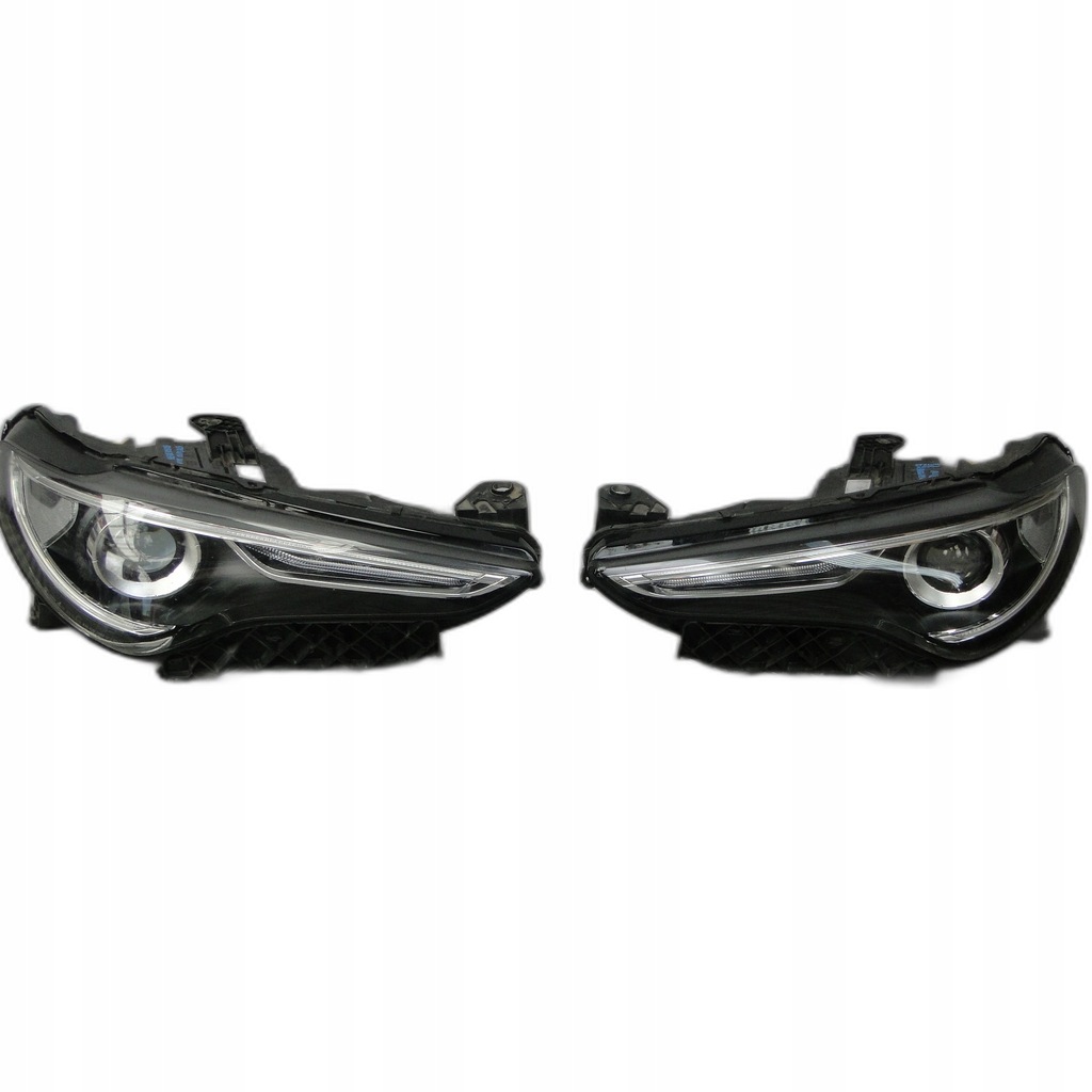 фото №1, Alfa romeo stelvio ксенон led фара лампа лампы полный