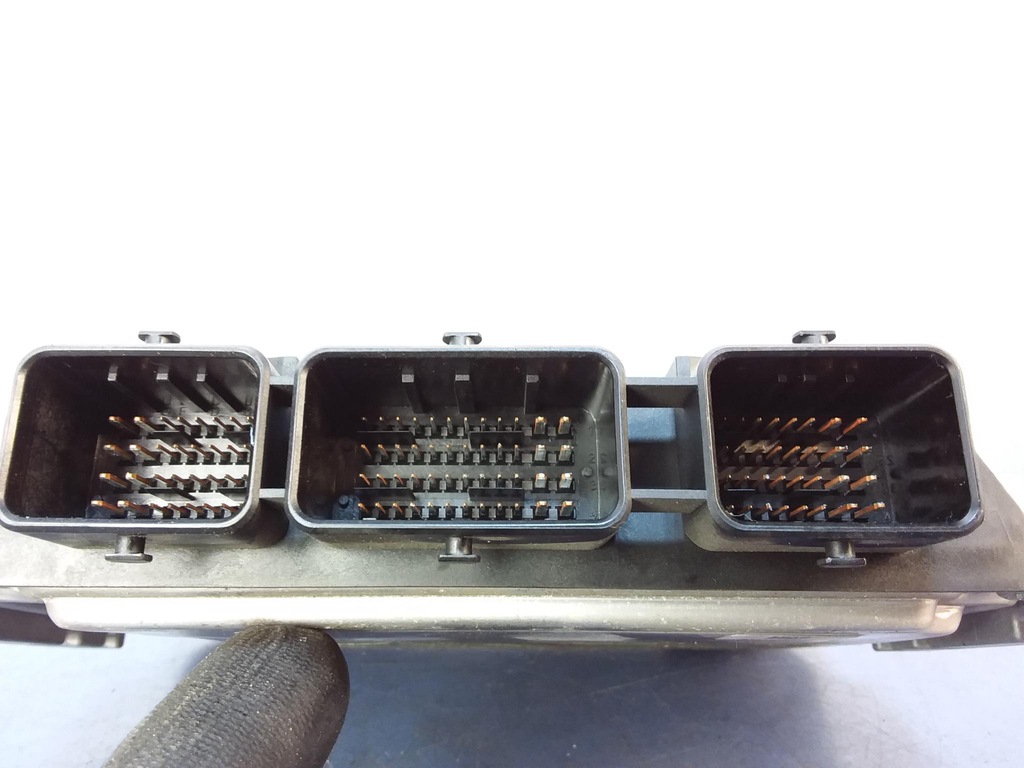 фото №4, Citroen c5 i lift 1.6 hdi блок управления 9661971380