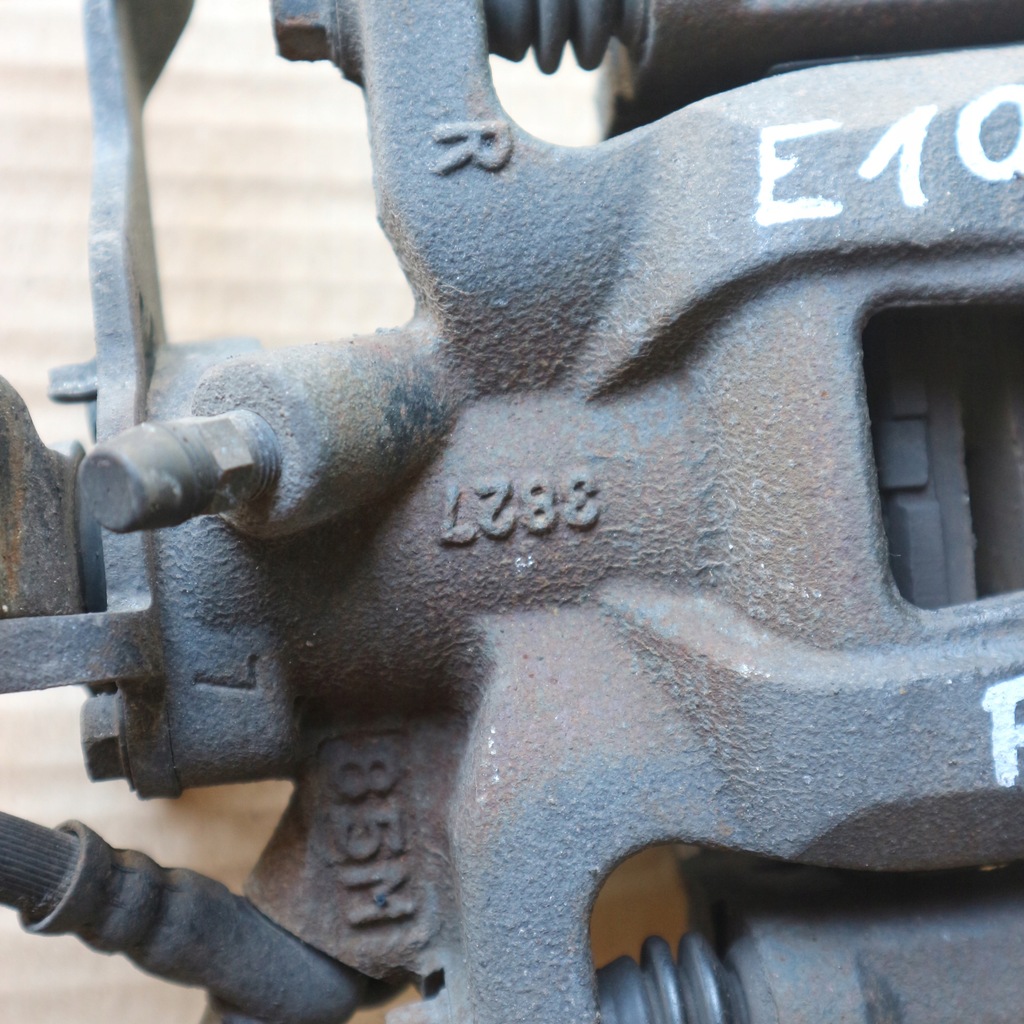 фото №12, Mazda 6 суппорт тормозной правый rok 2015 gj super !