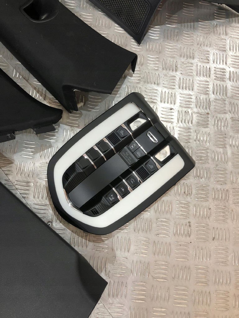 фото №4, Потолок потолок porsche cayenne ii 7p5 czarna