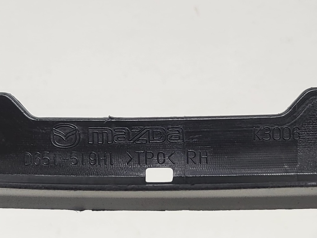 фото №6, Mazda 2 de 07-14 молдинг бампера права d651-519h1