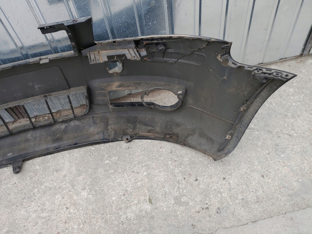 Бампер перед audi a3 8p 03-05 малый решётка радиатора в Украине