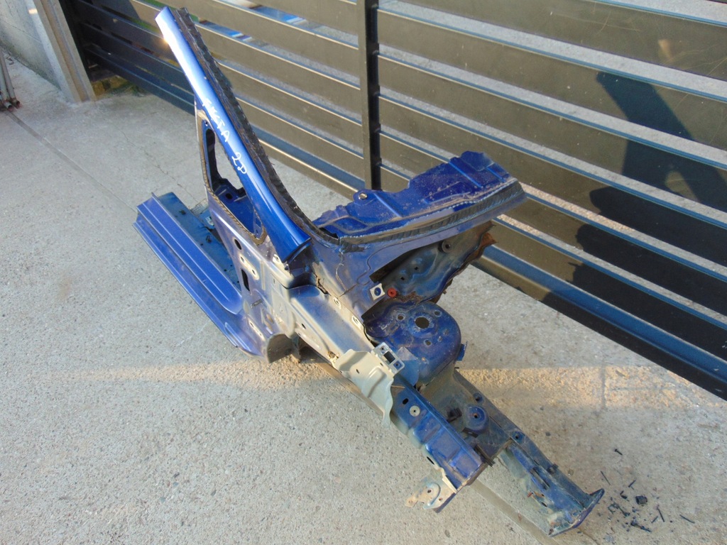 фото №10, Четверть перед передняя правая ford fiesta mk7 2009-16r разные цвета