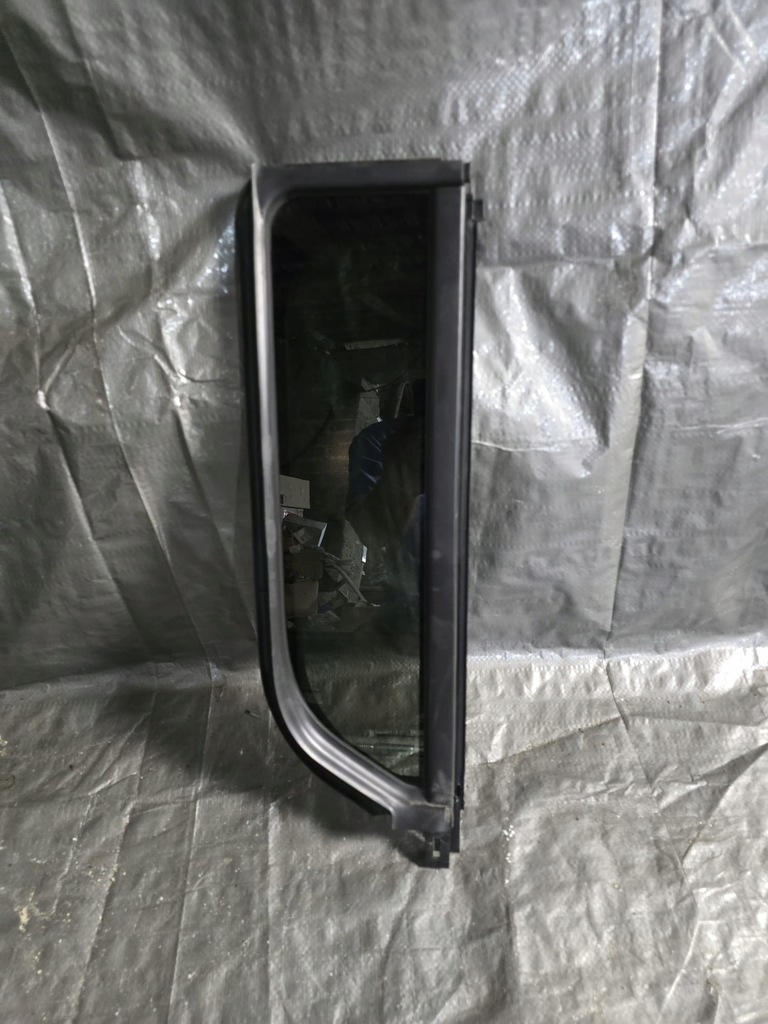 фото №1, Стекло задняя задняя правая тонированная long 2023r proace city berlingo combo e rifter