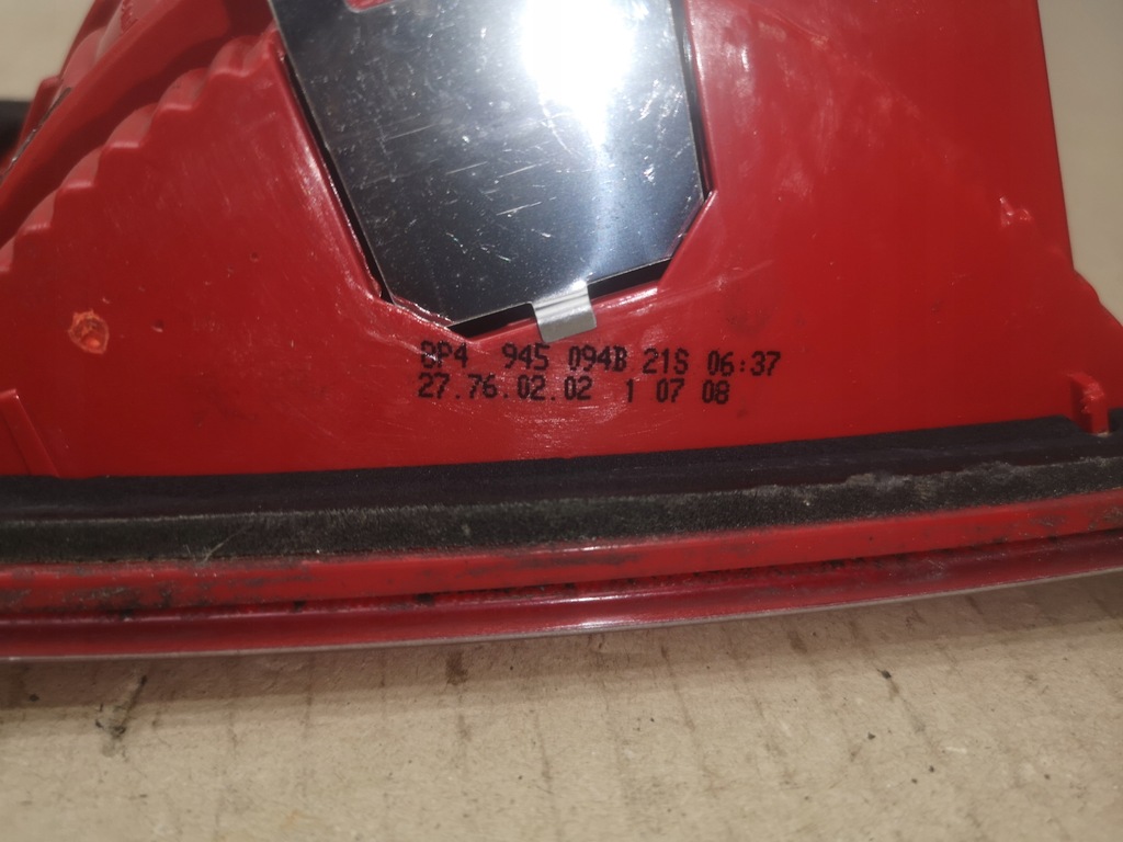 фото №8, Лампа крышки правая задняя audi a3 8p 03-08 5дверь oem