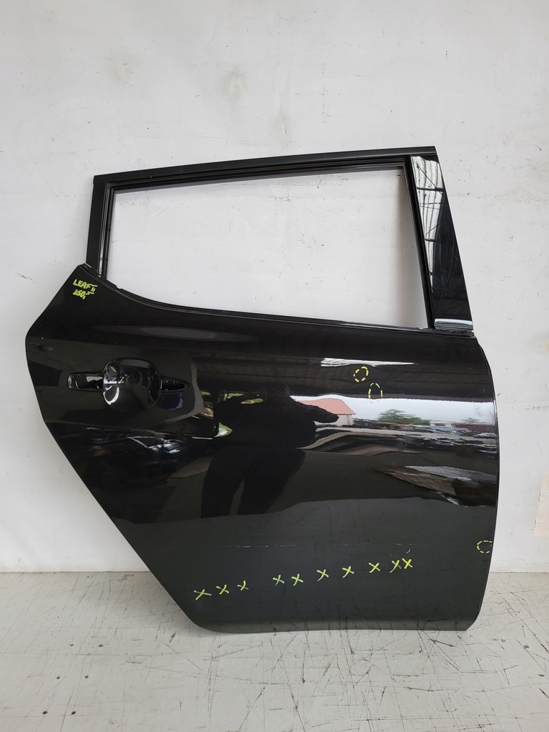 фото №1, Nissan leaf ii 2 дверь правый задняя задние правое