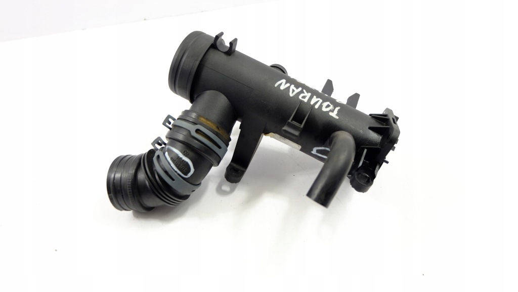 Купити Vw touran 1.4 tsi труба шланг повітря 03c129617h