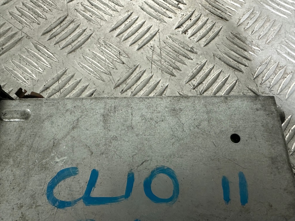 фото №6, Renault clio ii радіо 8200057681a