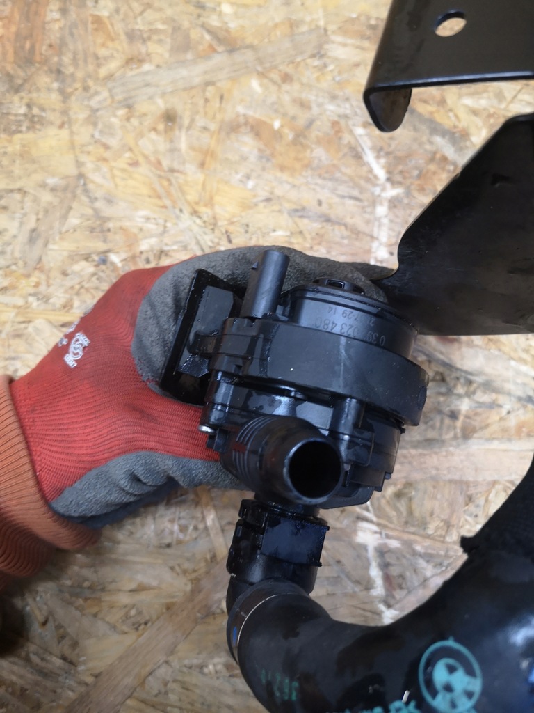 фото №5, Bmw x5 g05 помпа wody 8840614 9037610