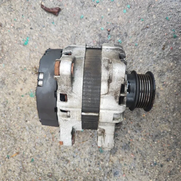 фото №1, Volvo xc60 2.0d генератор 0125812009