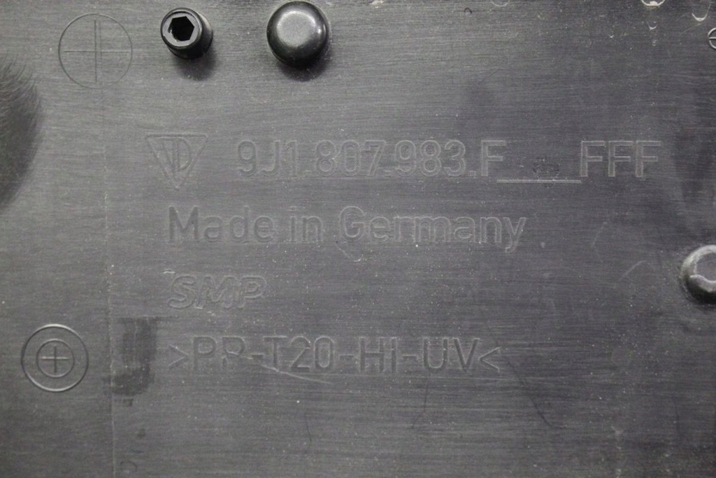 фото №13, Бампер задняя porsche taycan 9j1807983f