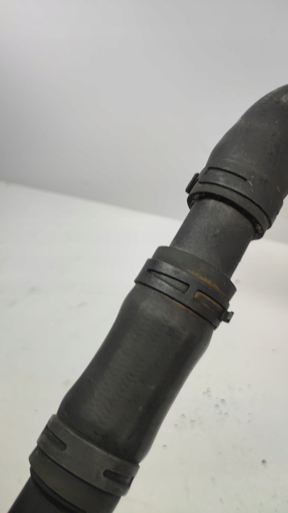 фото №9, Патрубок wody seat cordoba ii 038121132d