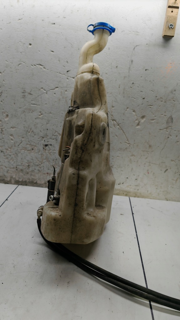 фото №12, Бачок омывателя mercedes w251 r-klasa помпа ксенон a2518690020