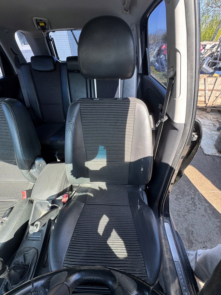 фото №5, Kia sportage ii комплект сидений сиденья сиденье заднее сиденье