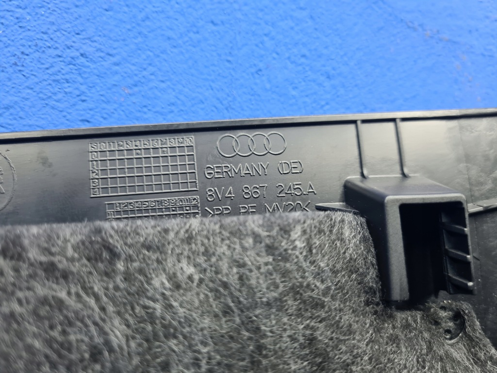 фото №10, Audi a3 8v sportback обшивка захист ліва стійка c 8v4867245a 8v4868605a