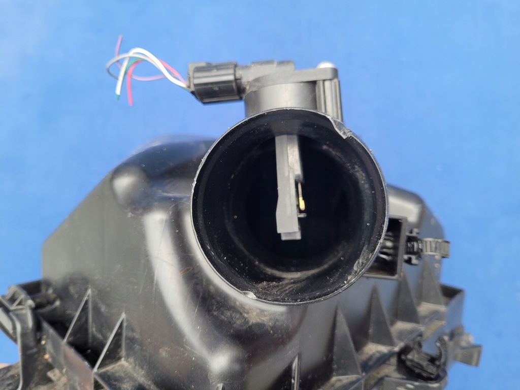 фото №9, Mitsubishi eclipse cross 17- 2017-2020 корпус фільтра повітря