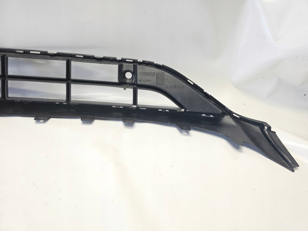 фото №11, Решітка середня бампера mercedes gla ii amg 2019 - h247 w247 a2478854205