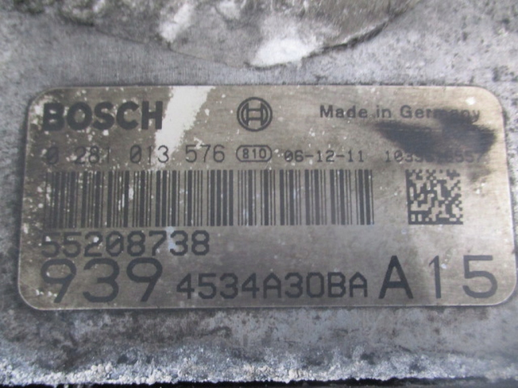 Alfa romeo 159 1.9jtdm 939a2000 бортовой компьютер двигателя 55208738 Недорого